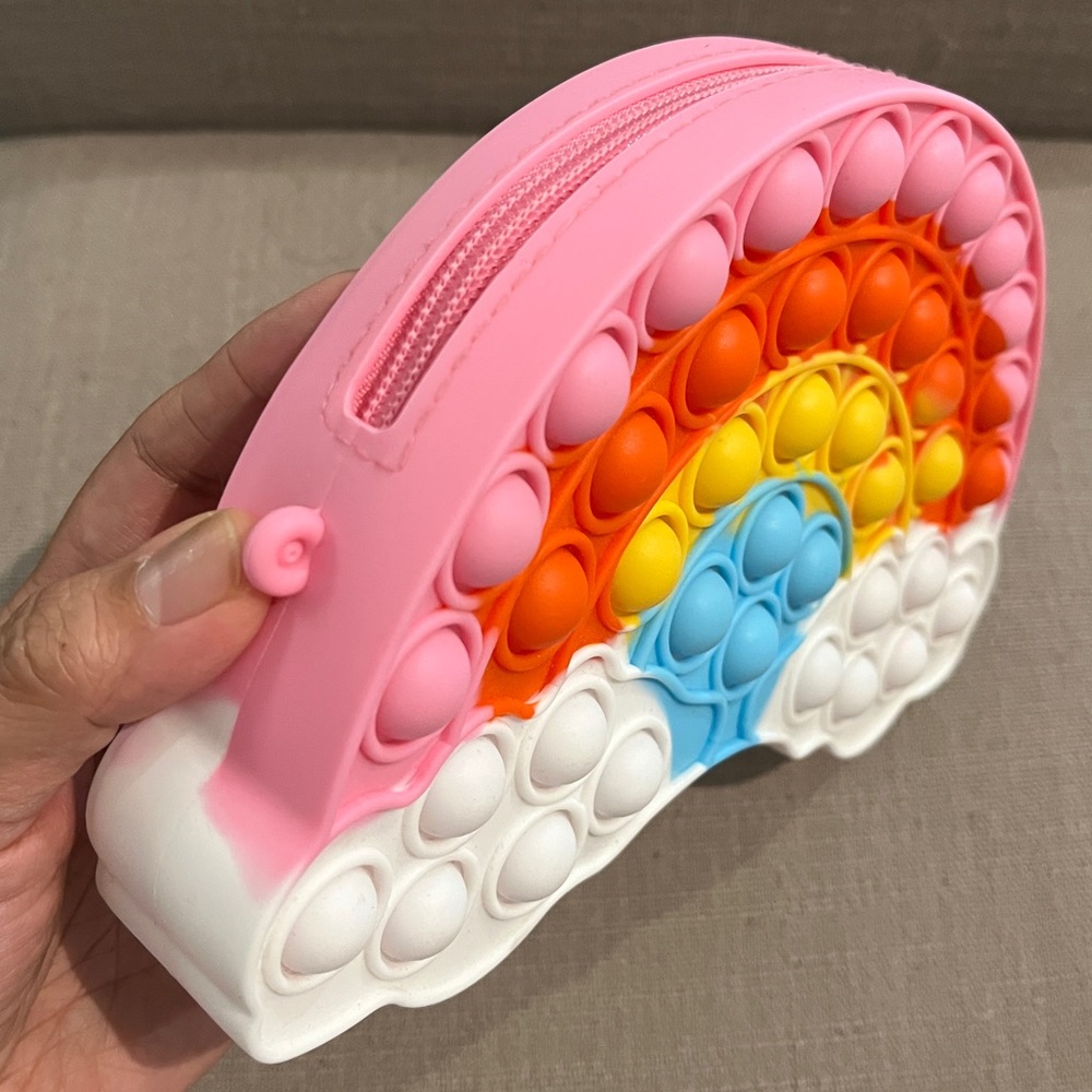 POP IT Rainbow Bag Cloud Case Fidget Purse Kawaii Candy Makeup Girl Hood Toy Kid
